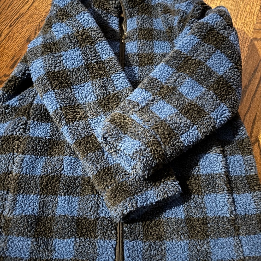 Lands' End Sherpa Jacket - Picture 10 of 11